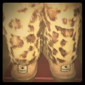 BearPaw animal print furry boots perfect for cold